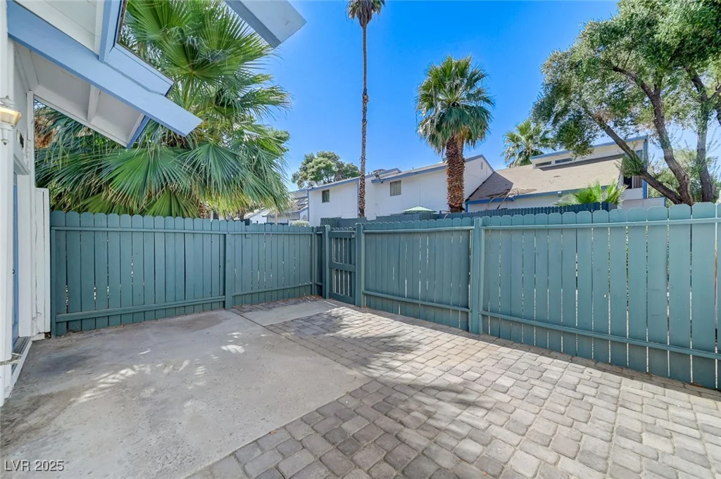 4045 Great Plains, Las Vegas, NV 89121