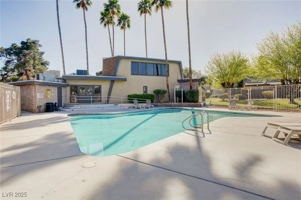4045 Great Plains, Las Vegas, NV 89121