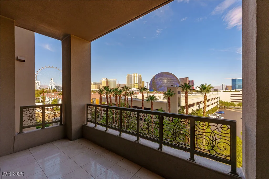 1 Hughes Center, Las Vegas, NV 89169
