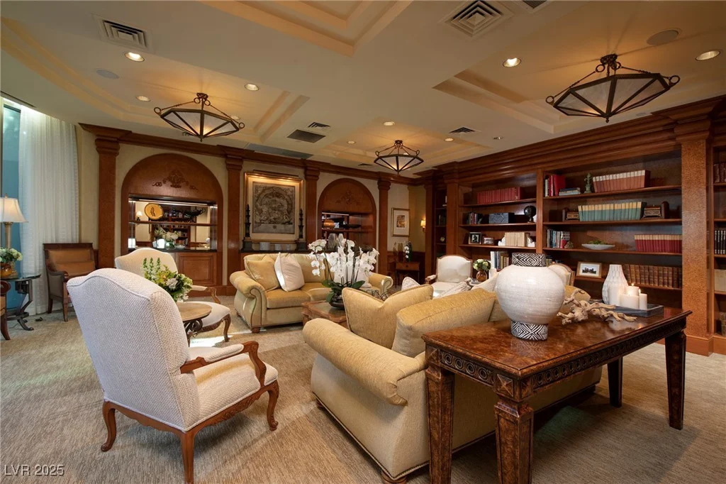 1 Hughes Center, Las Vegas, NV 89169