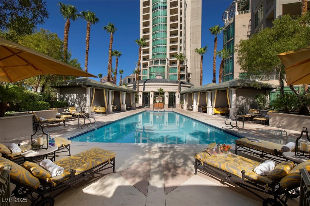 1 Hughes Center, Las Vegas, NV 89169