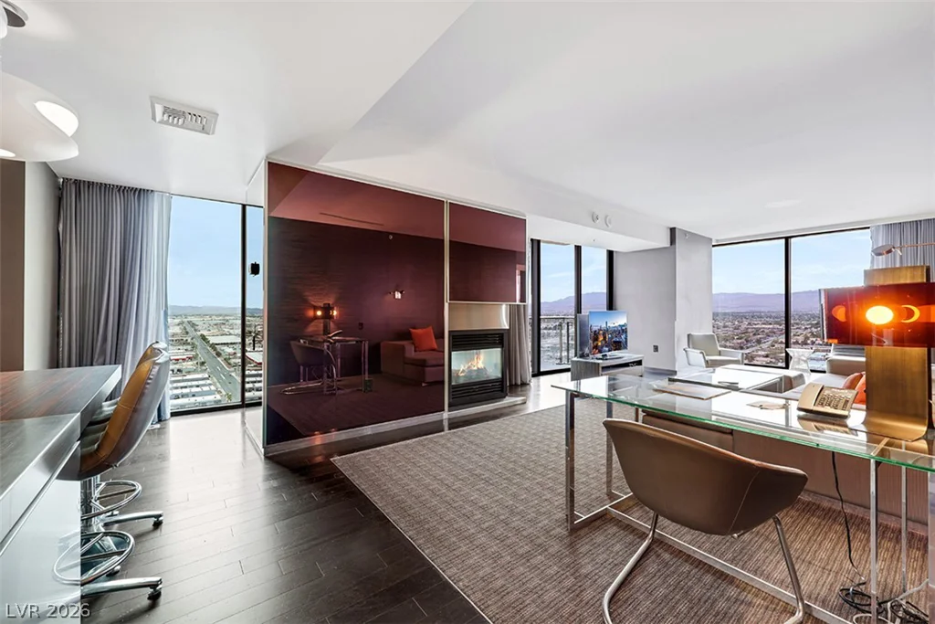 4381 Flamingo, Las Vegas, NV 89103