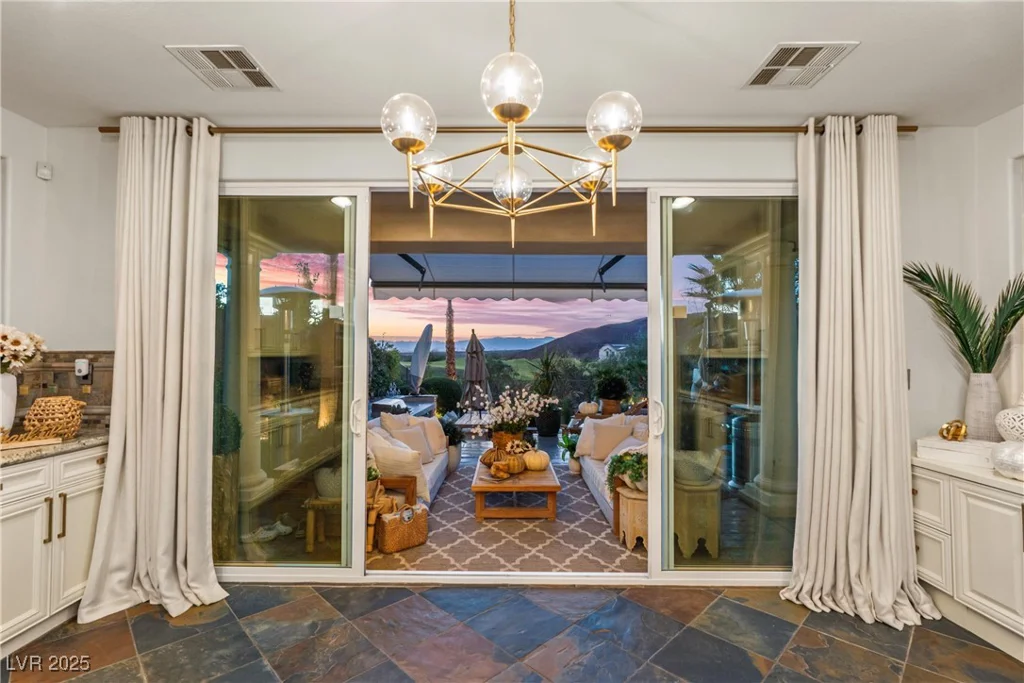 69 Contrada Fiore, Henderson, NV 89011
