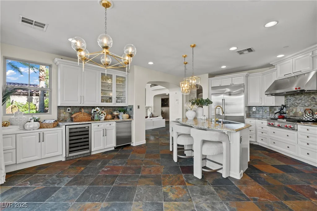 69 Contrada Fiore, Henderson, NV 89011