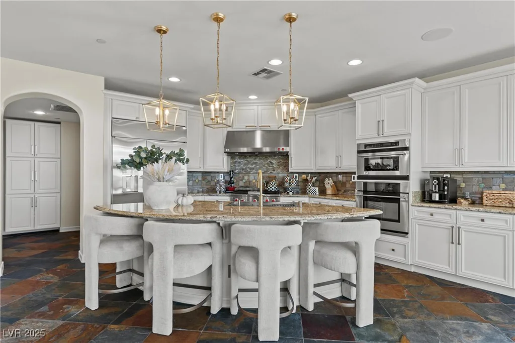 69 Contrada Fiore, Henderson, NV 89011