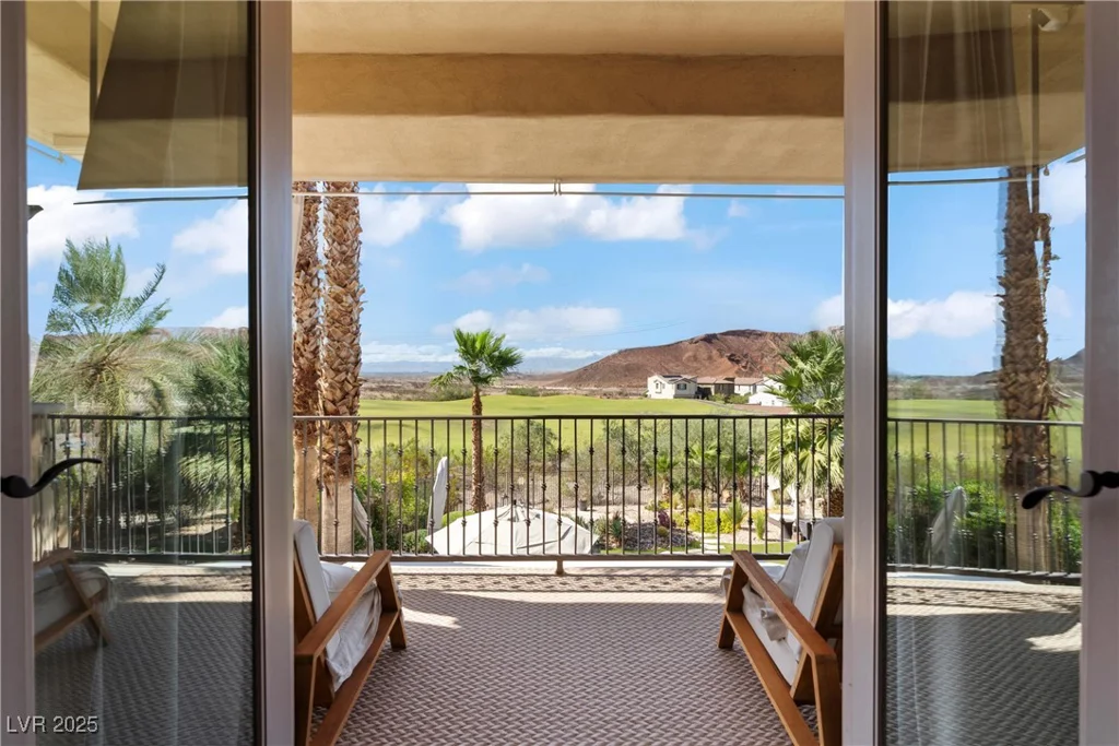 69 Contrada Fiore, Henderson, NV 89011