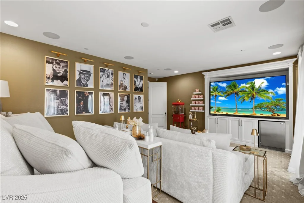 69 Contrada Fiore, Henderson, NV 89011