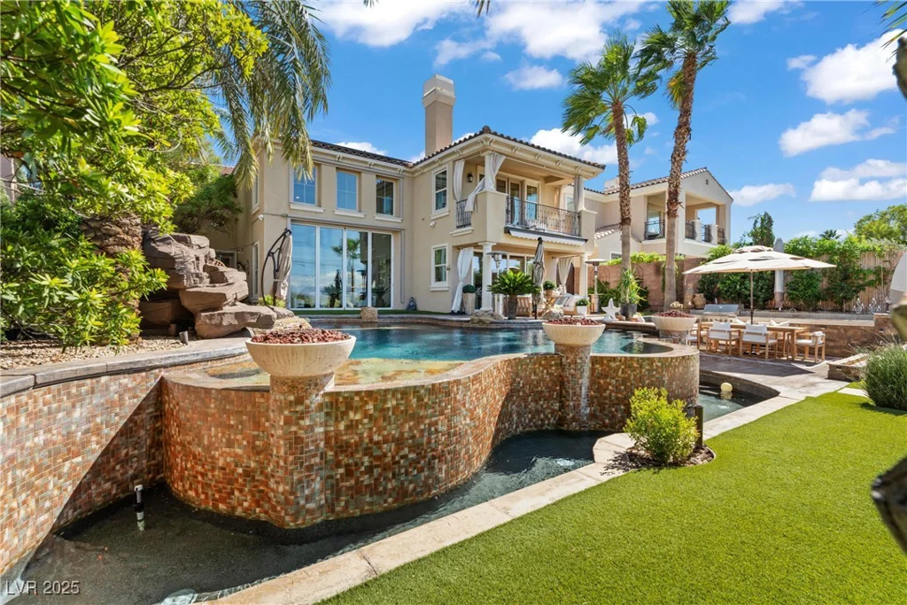 69 Contrada Fiore, Henderson, NV 89011