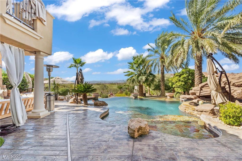 69 Contrada Fiore, Henderson, NV 89011