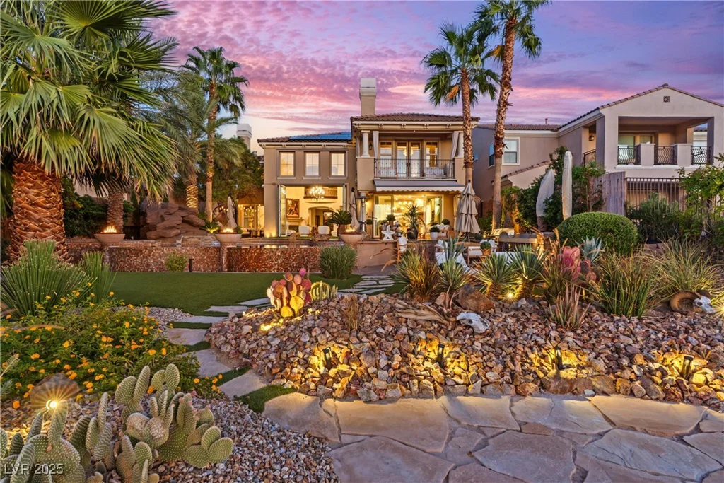 69 Contrada Fiore, Henderson, NV 89011