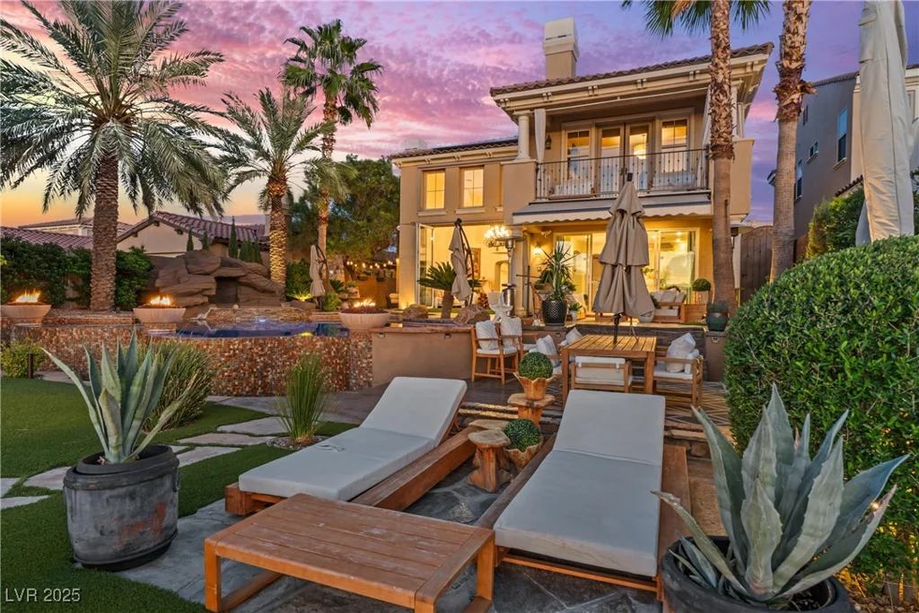 69 Contrada Fiore, Henderson, NV 89011