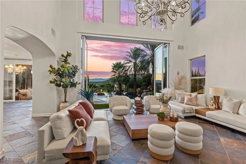 69 Contrada Fiore, Henderson, NV 89011