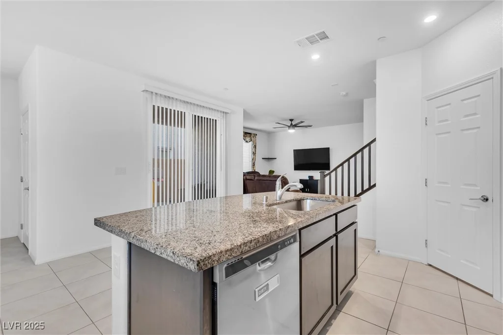 10664 Sariah Skye, Las Vegas, NV 89166