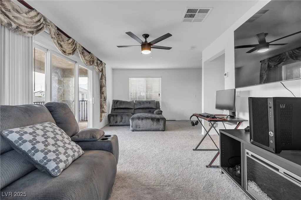10664 Sariah Skye, Las Vegas, NV 89166