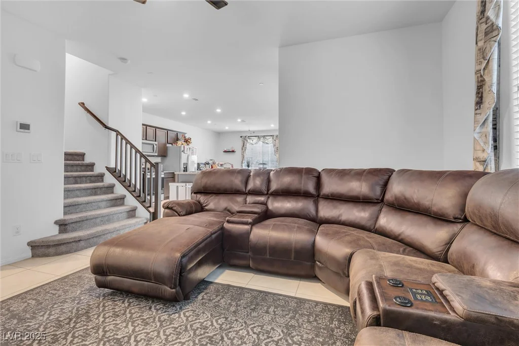 10664 Sariah Skye, Las Vegas, NV 89166