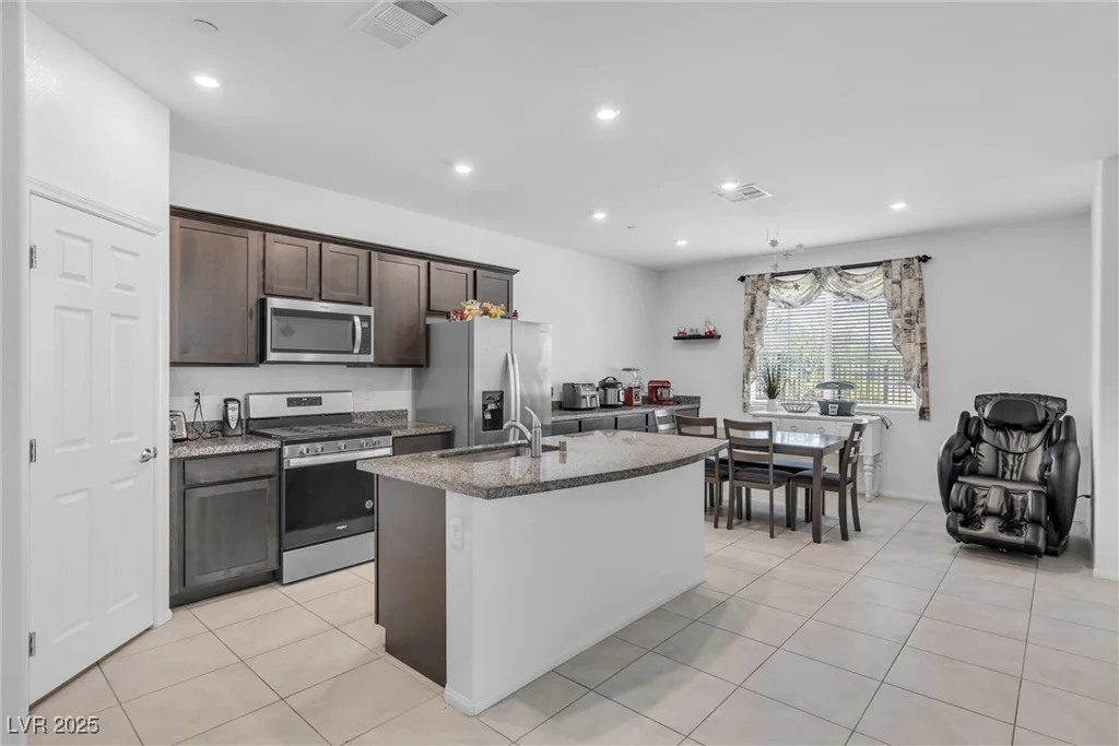 10664 Sariah Skye, Las Vegas, NV 89166