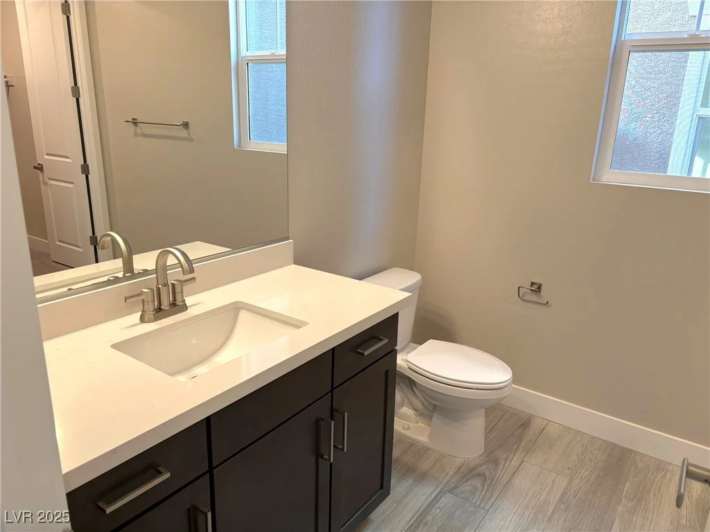 8795 Spencer Garrett, Las Vegas, NV 89113