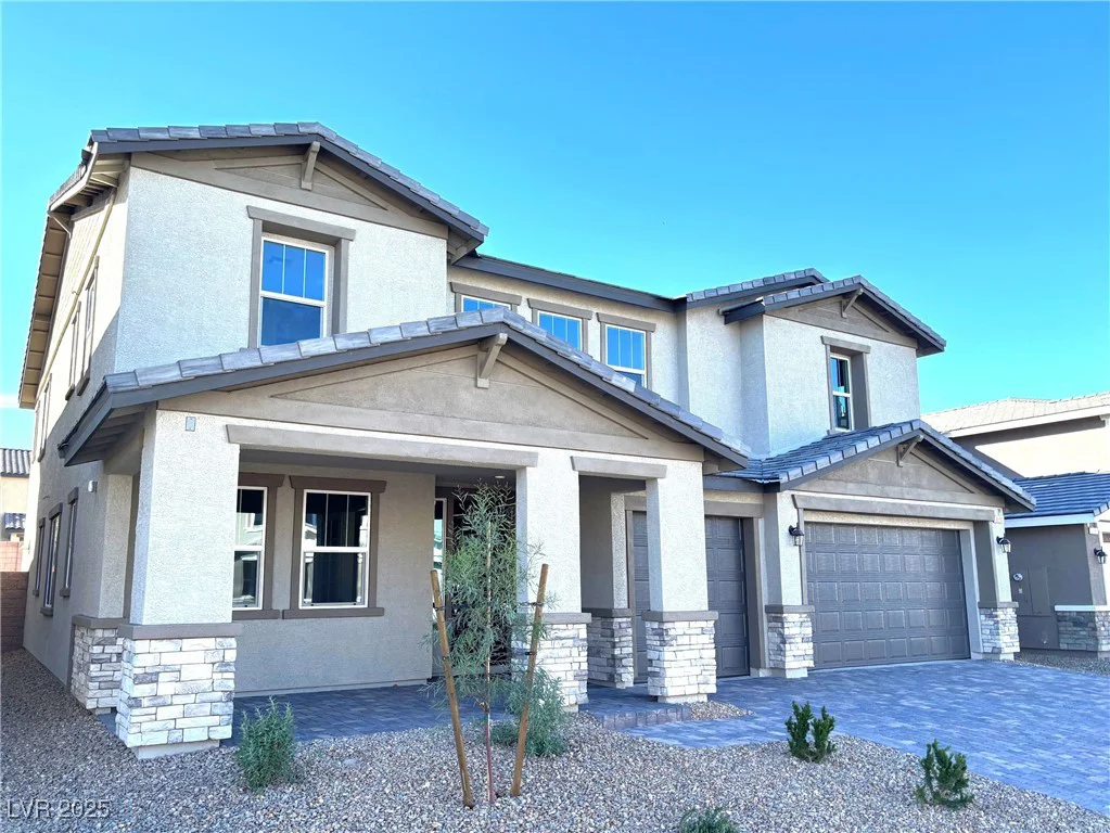 8795 Spencer Garrett, Las Vegas, NV 89113