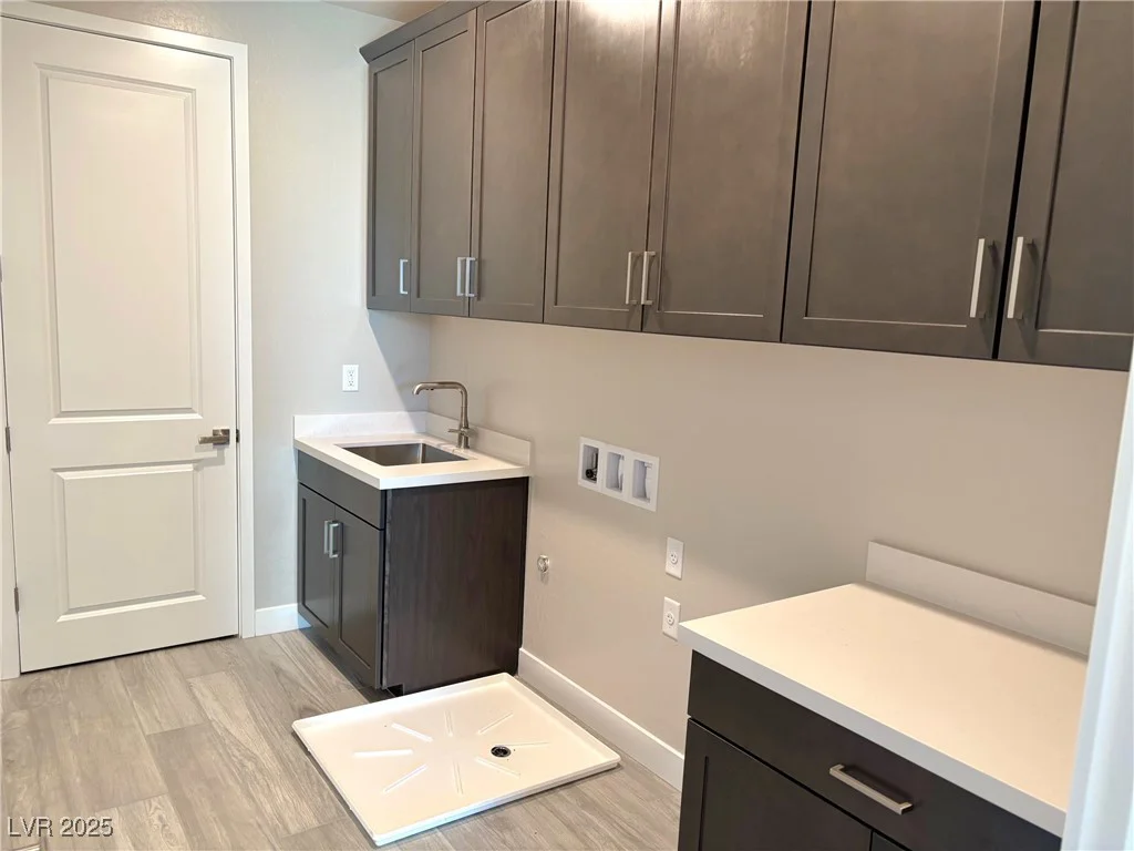 8795 Spencer Garrett, Las Vegas, NV 89113