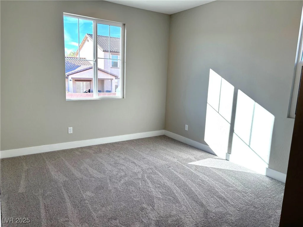 8795 Spencer Garrett, Las Vegas, NV 89113