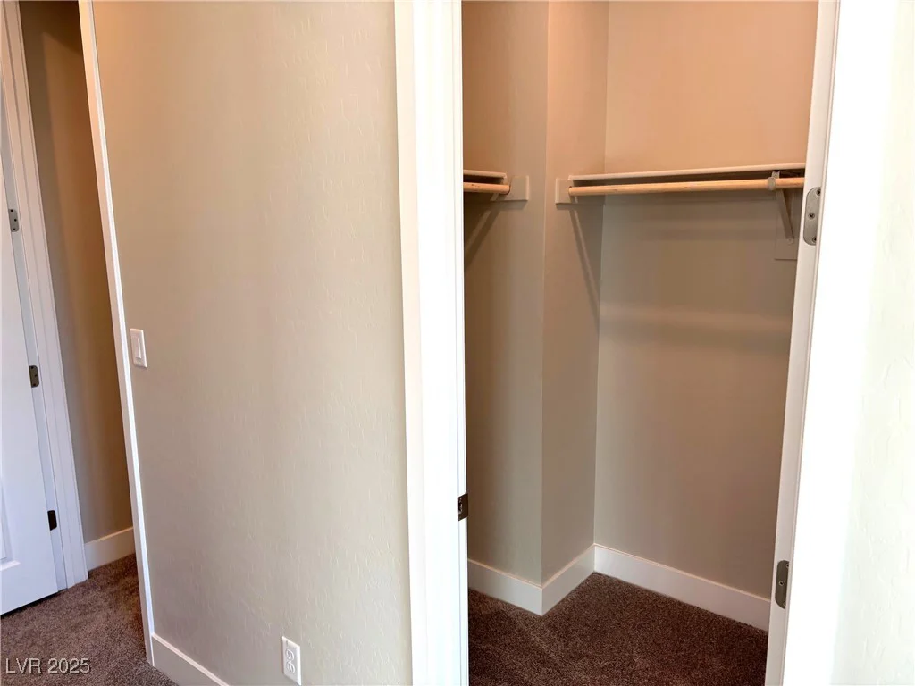 8795 Spencer Garrett, Las Vegas, NV 89113