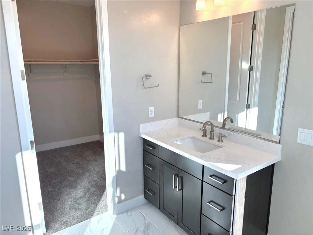 8795 Spencer Garrett, Las Vegas, NV 89113