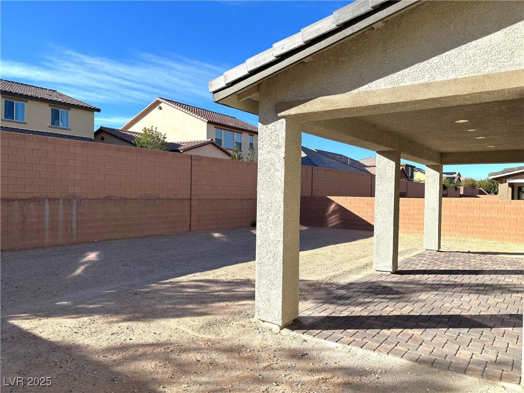 8795 Spencer Garrett, Las Vegas, NV 89113