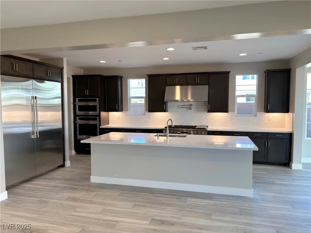 8518 Brian Strange, Las Vegas, NV 89113