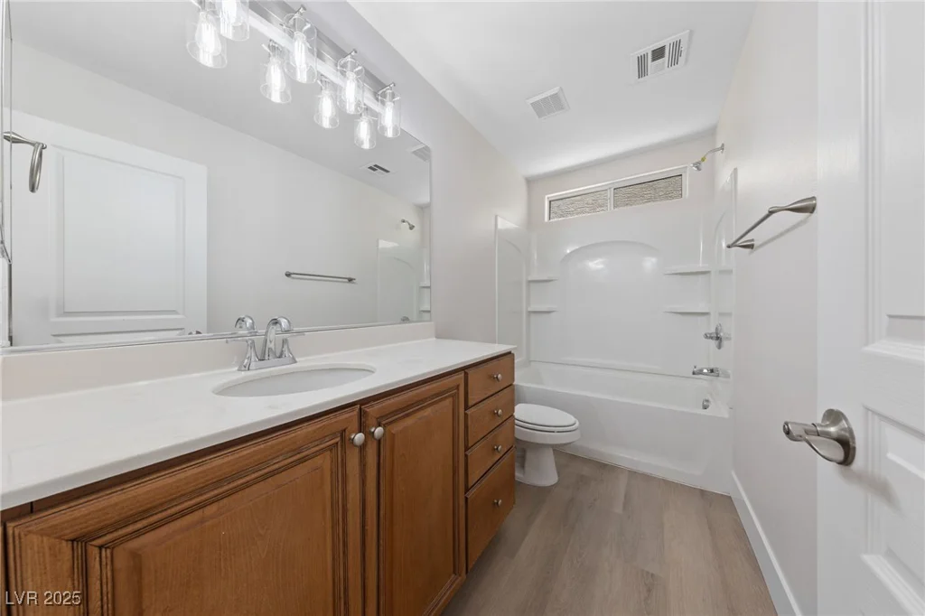6449 Lake Scene, Las Vegas, NV 89148