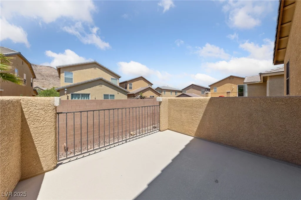 6449 Lake Scene, Las Vegas, NV 89148