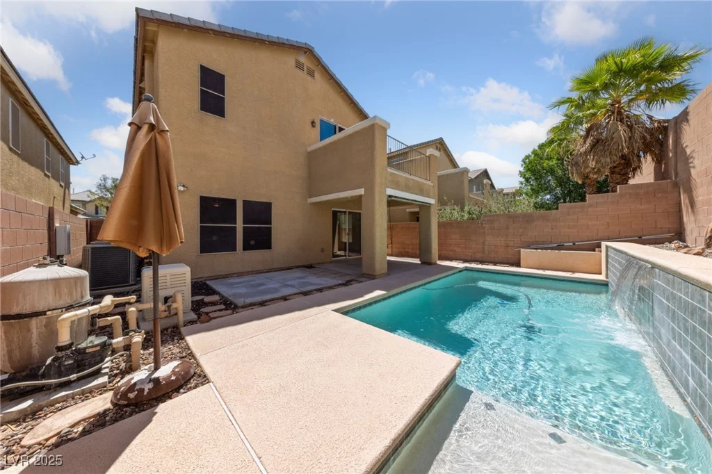 6449 Lake Scene, Las Vegas, NV 89148