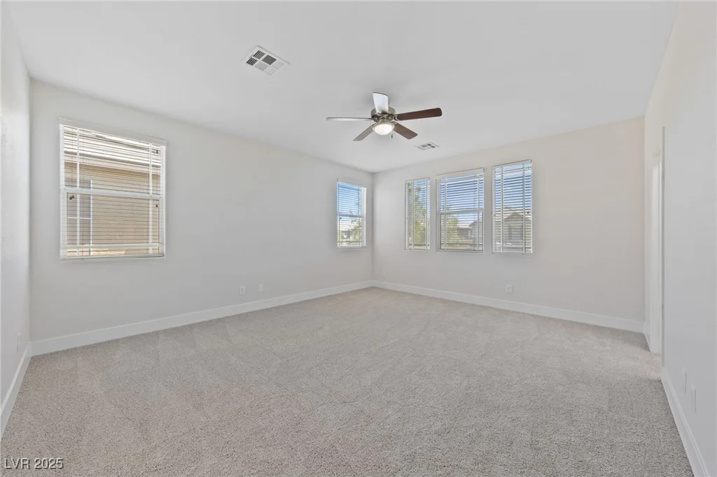 6449 Lake Scene, Las Vegas, NV 89148