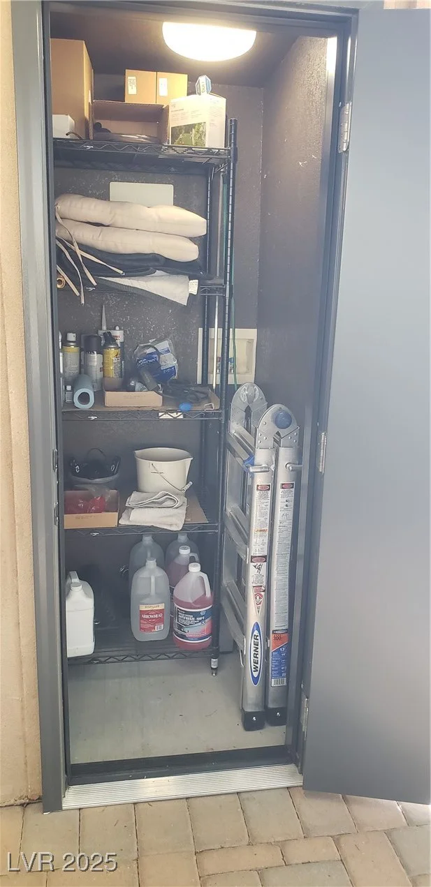 8175 Arville, Las Vegas, NV 89139
