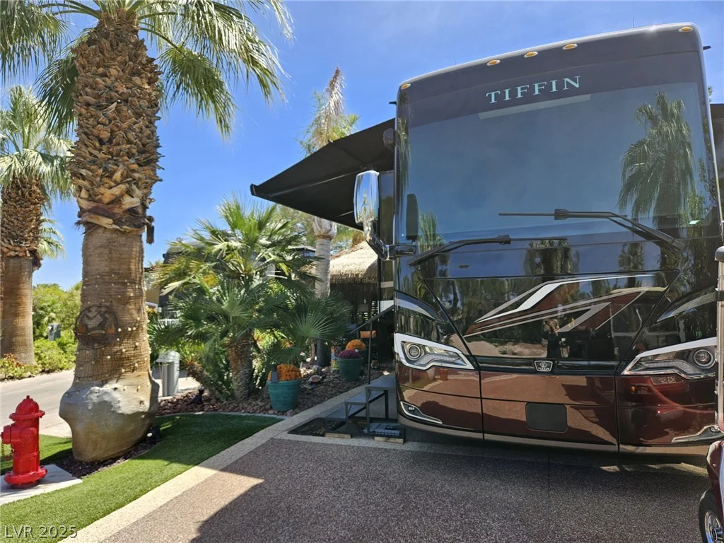 8175 Arville, Las Vegas, NV 89139