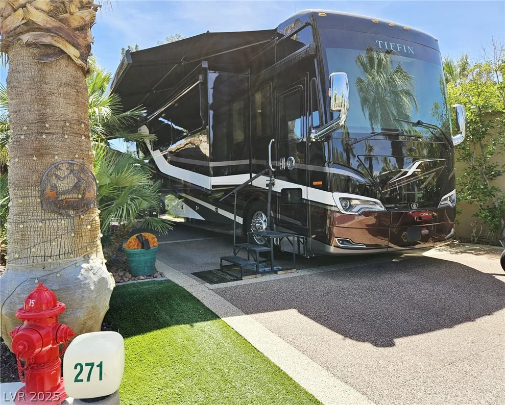 8175 Arville, Las Vegas, NV 89139