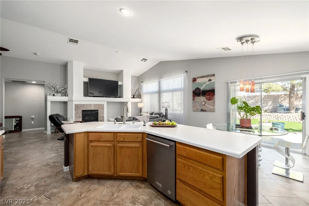 3924 Colton, North Las Vegas, NV 89032