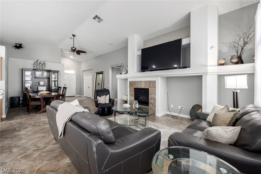 3924 Colton, North Las Vegas, NV 89032