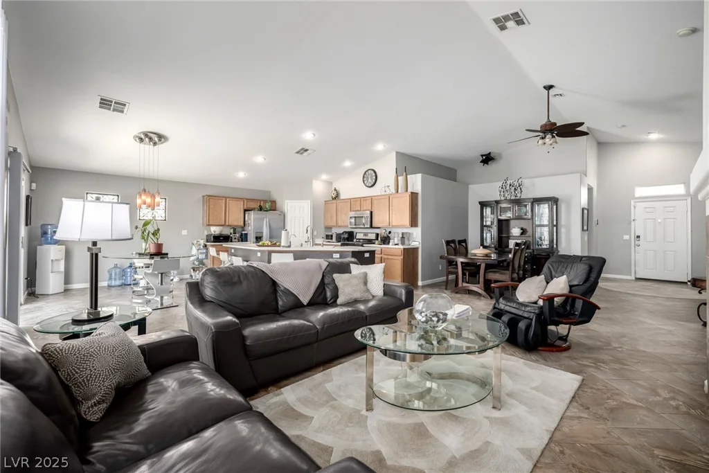 3924 Colton, North Las Vegas, NV 89032