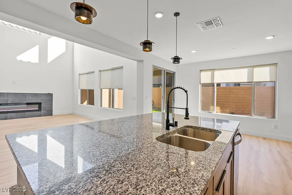 10851 Hanwicke Harbor, Las Vegas, NV 89166