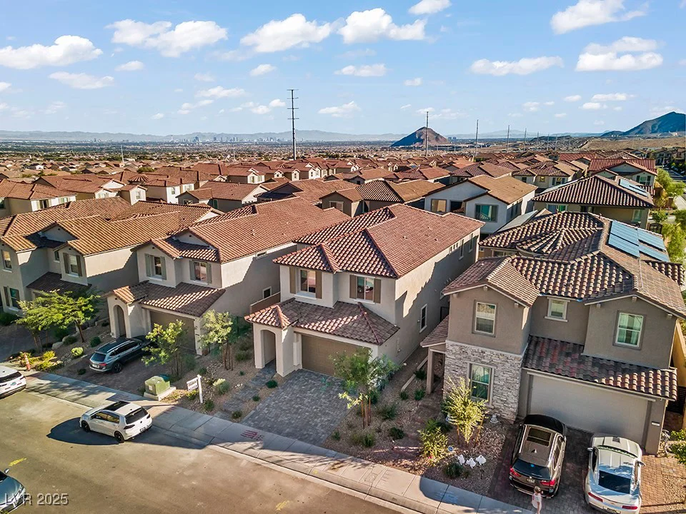 10851 Hanwicke Harbor, Las Vegas, NV 89166