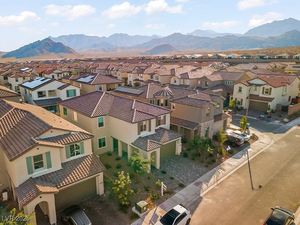 10851 Hanwicke Harbor, Las Vegas, NV 89166
