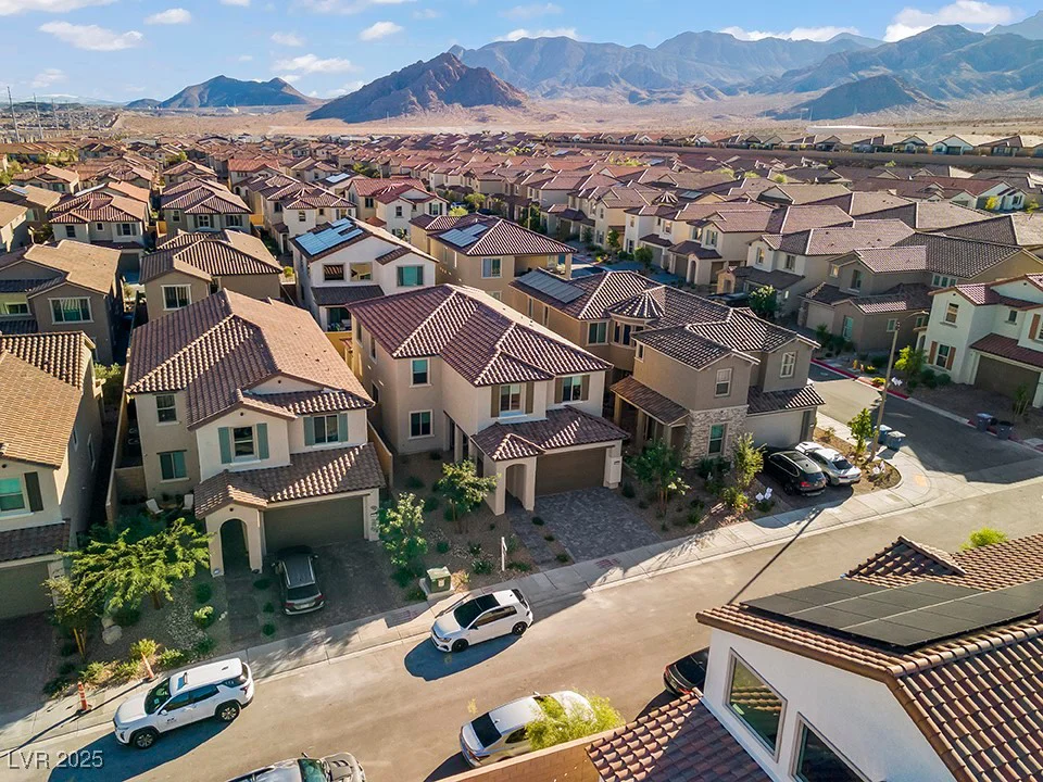 10851 Hanwicke Harbor, Las Vegas, NV 89166