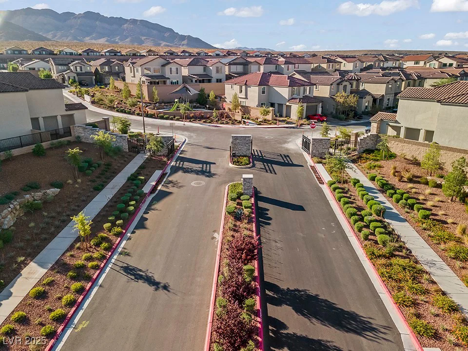 10851 Hanwicke Harbor, Las Vegas, NV 89166