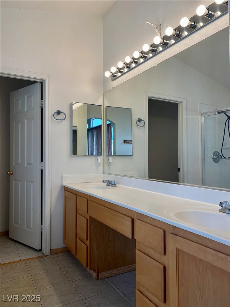 5364 Rhett, Las Vegas, NV 89130