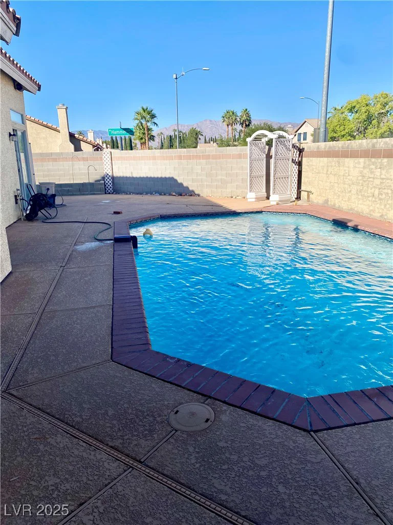 5364 Rhett, Las Vegas, NV 89130