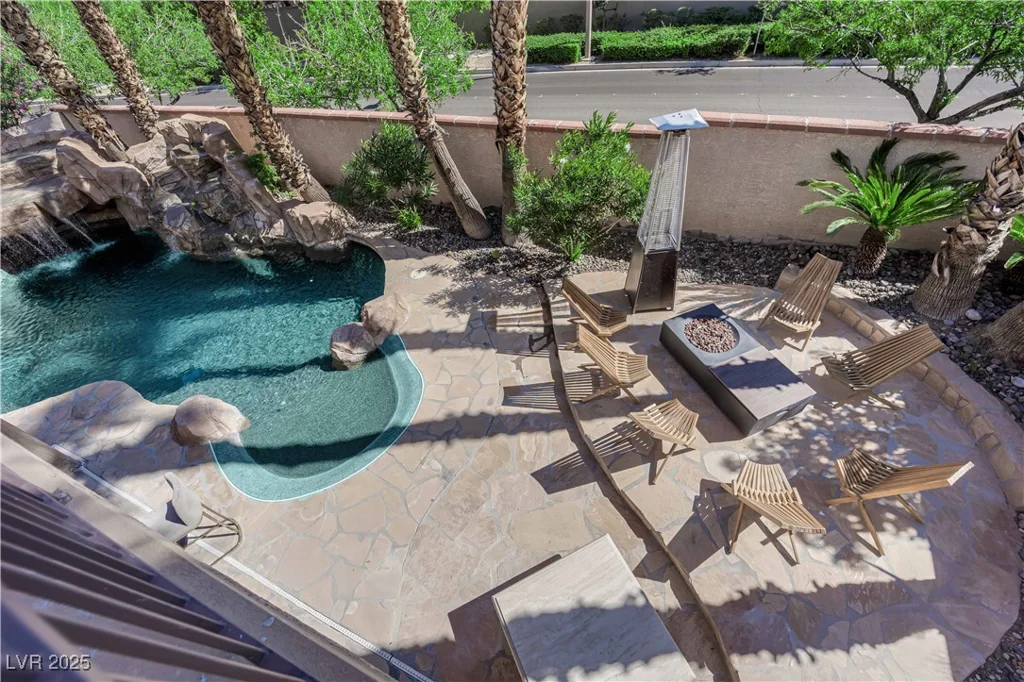 2320 Sunrise Meadows, Las Vegas, NV 89134