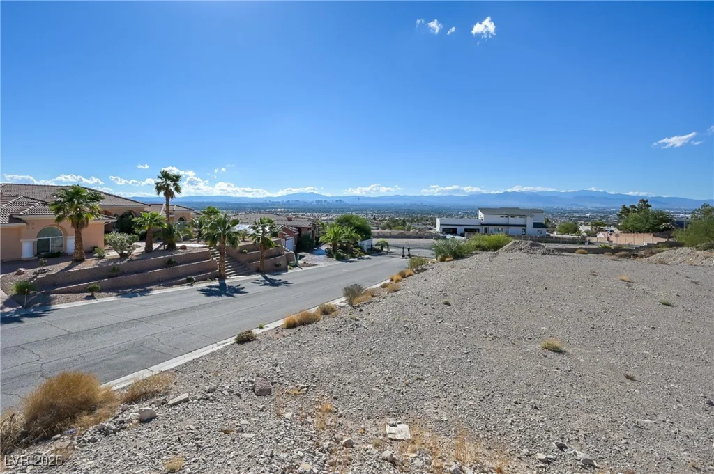 7150 Pico Rio, Las Vegas, NV 89156