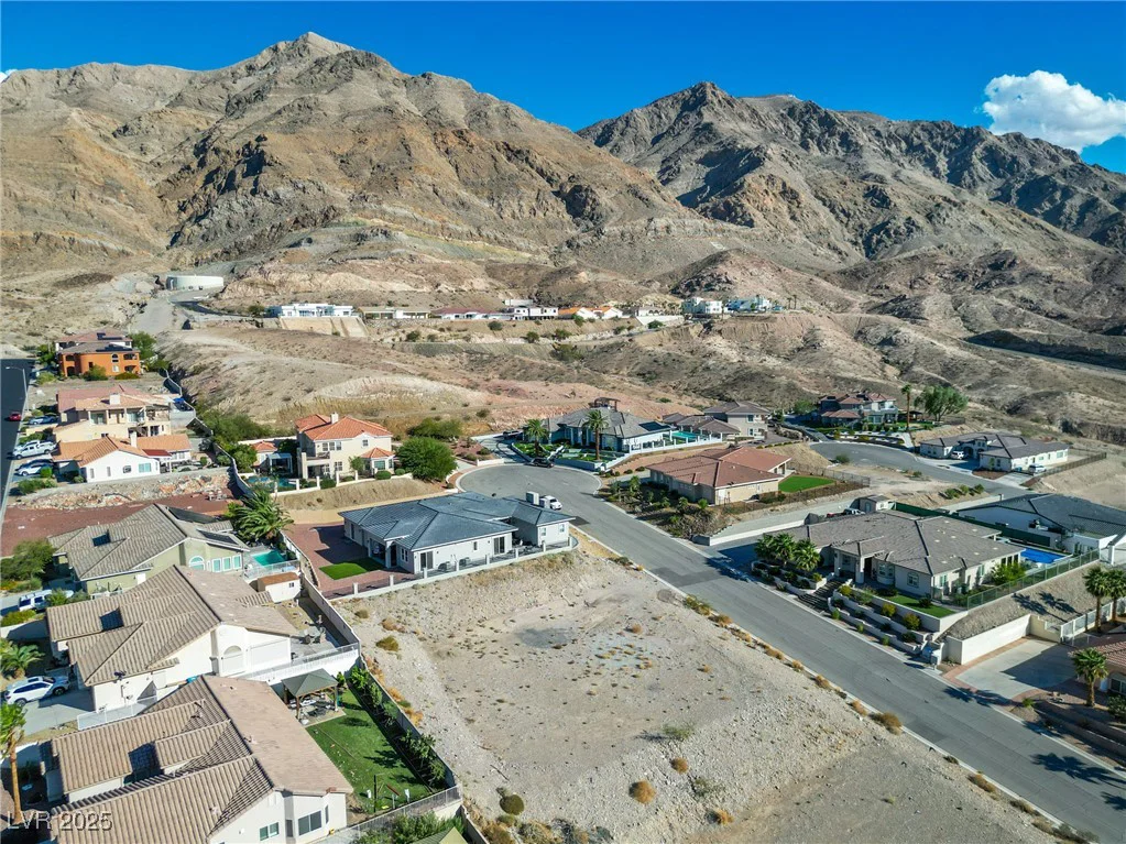 7150 Pico Rio, Las Vegas, NV 89156