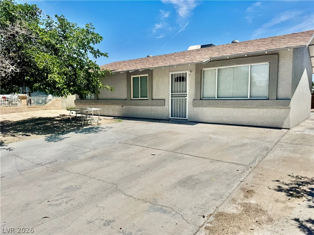 3724 Berg, North Las Vegas, NV 89030