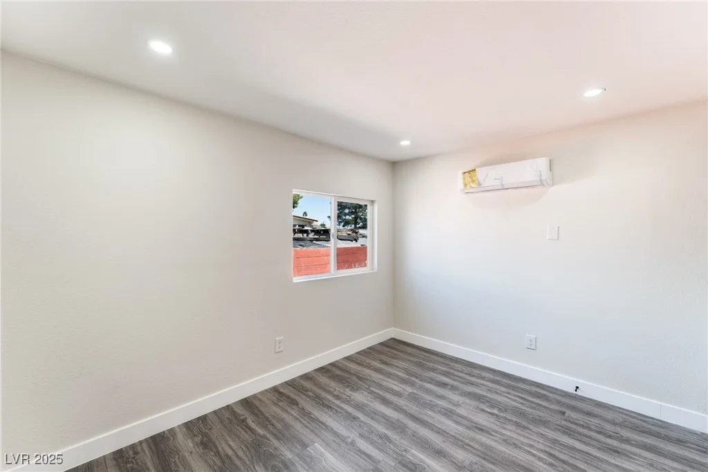 3220 Orr, North Las Vegas, NV 89030